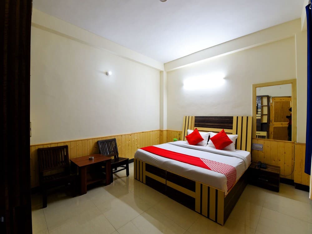 OYO 15028 Kalpana Homestay