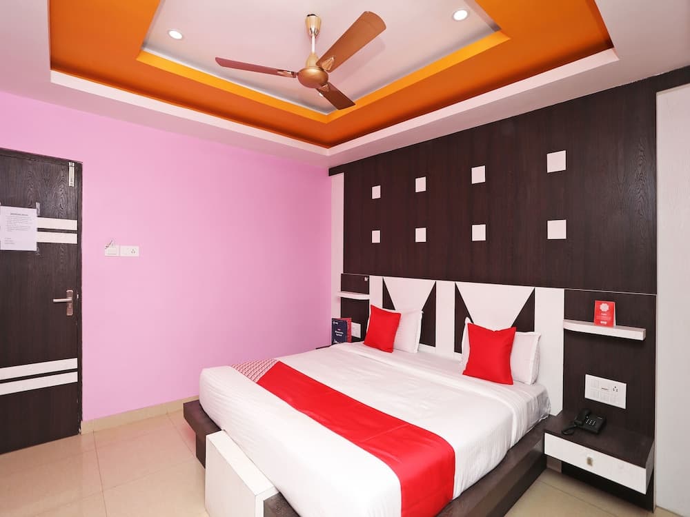 OYO 14997 Hotel Galaxy International