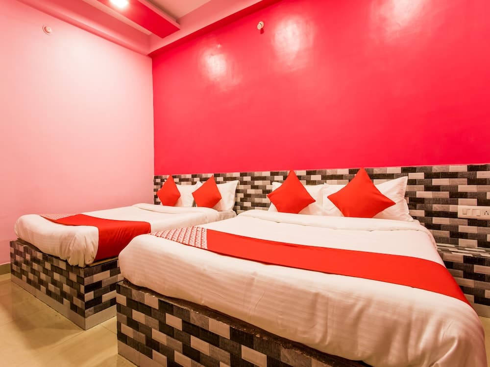 OYO 14594 Hotel Amaltas