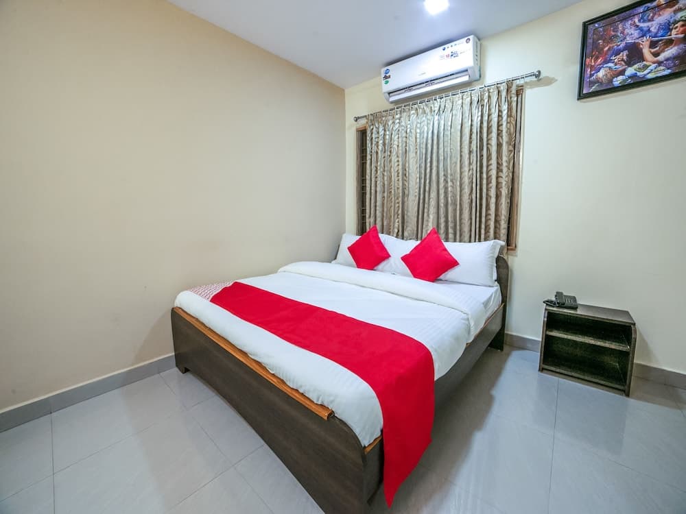 OYO 14506 Lalitha Convention