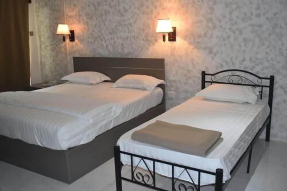 Galaxy Hotels & Apartments