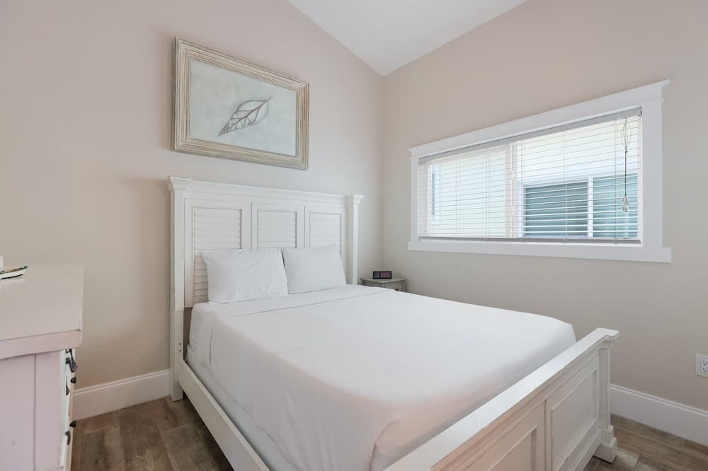 Seastar 2 Bedroom Home