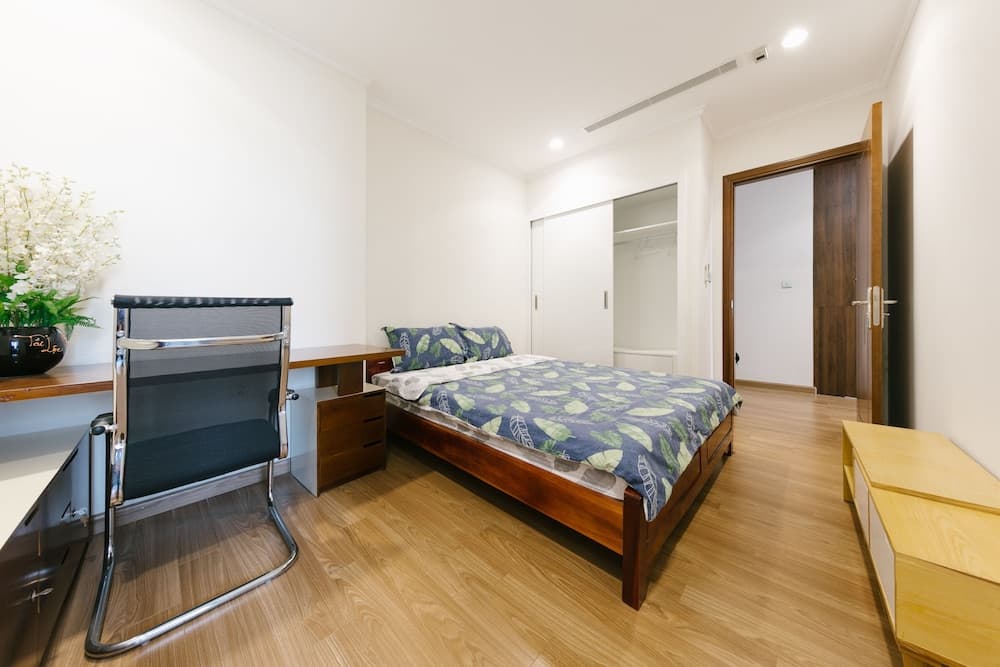 The March House No.1