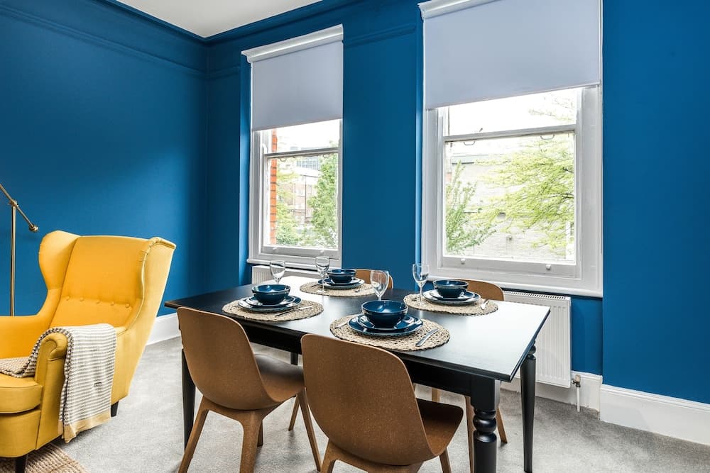 Sherlock's Residence by Allô Housing