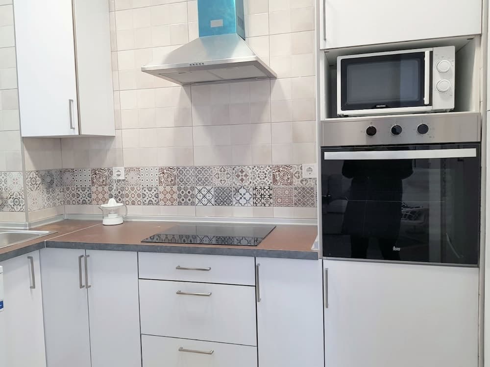 Apartamento Pintor Salvador Abril