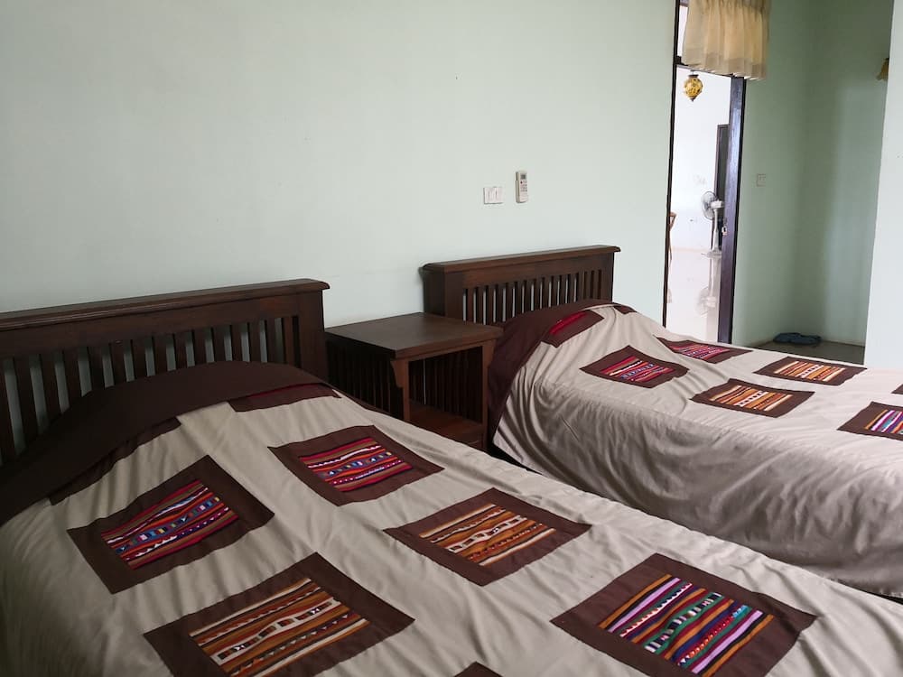 Keerawan House Rim Khong