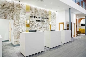 Sandman Signature Aberdeen Hotel & Spa