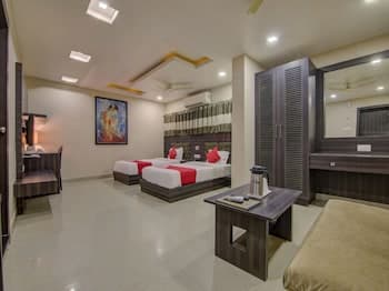 Capital O 4266 Hotel Sagar