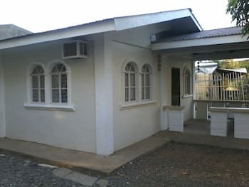 Czarina Transient House