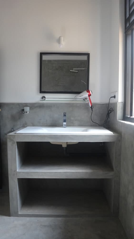 Seagulls Beach & Garden Cabanas