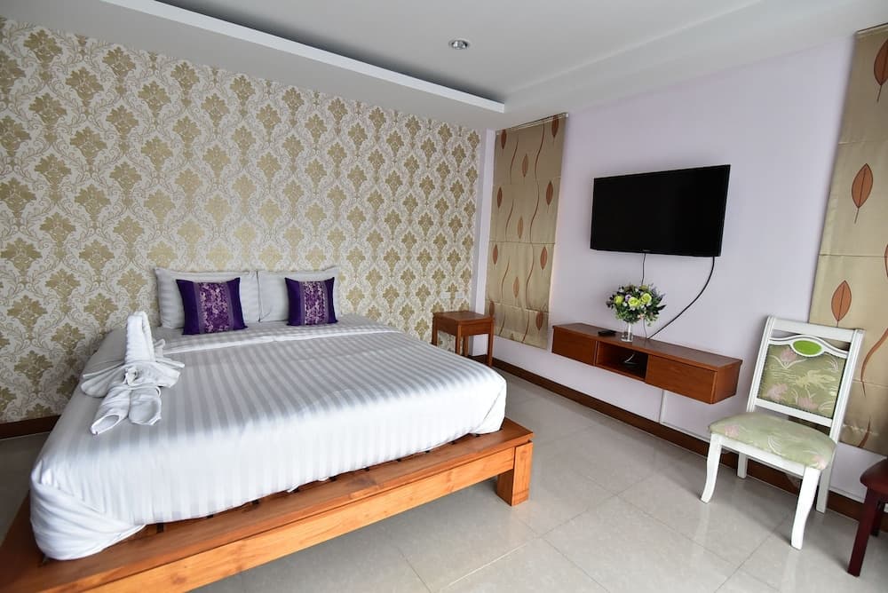 Kaewfathip Apartment