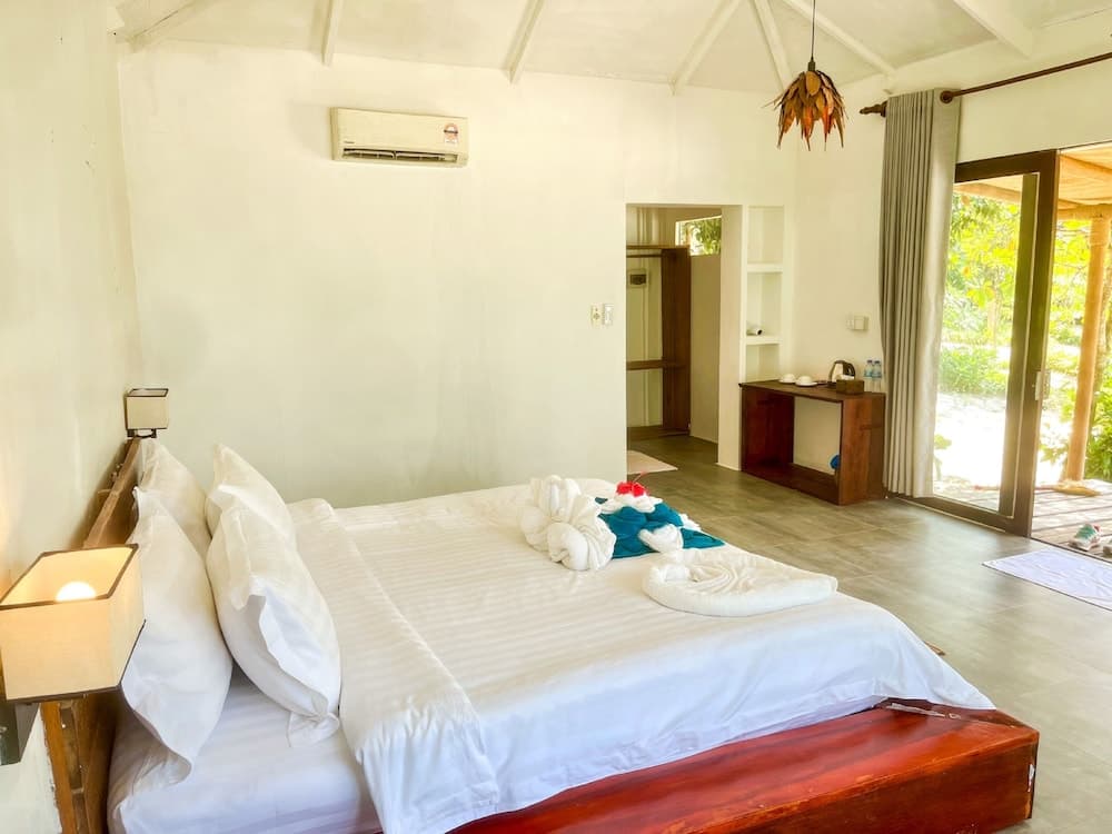 Long Beach Resort Koh Rong