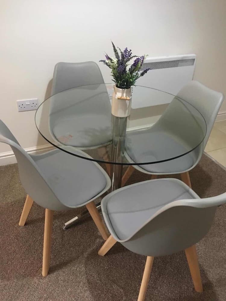 Blue sky at Wallis square