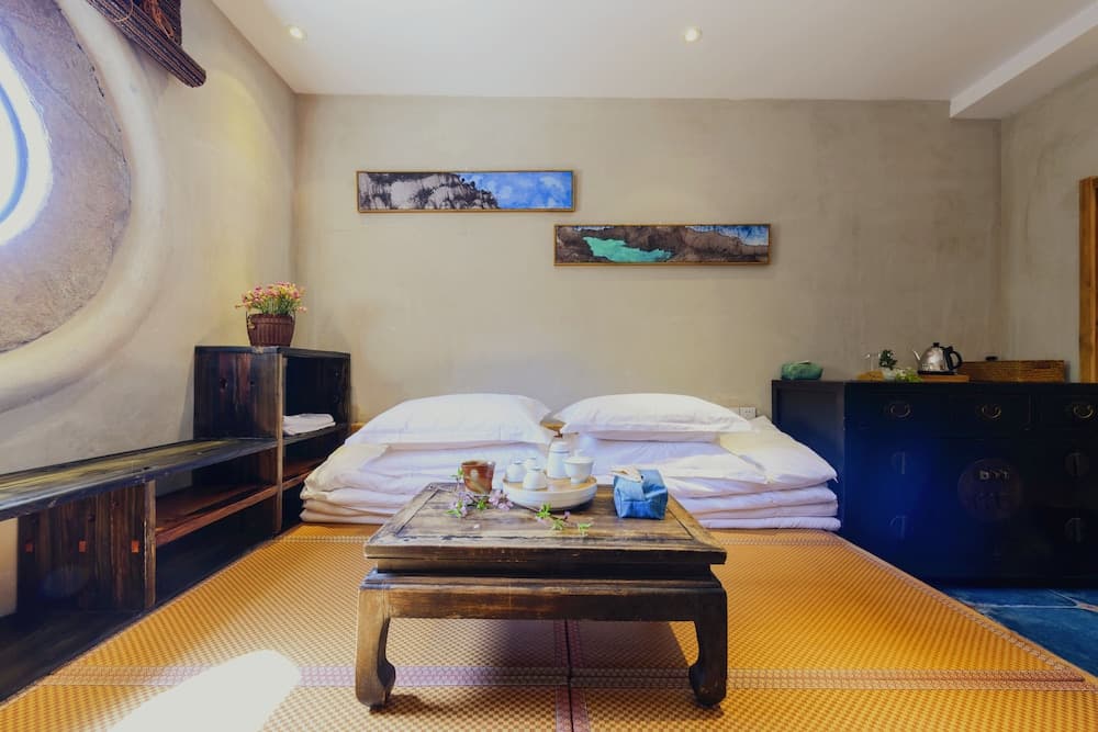 Lotus Mountain Boutique Inn