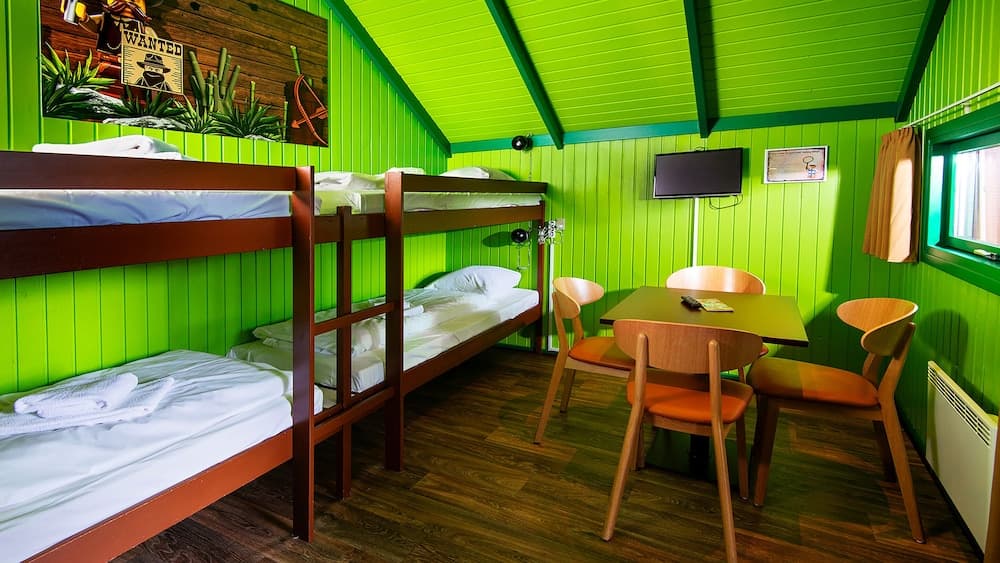 LEGOLAND Wilderness Barrels & Cabins