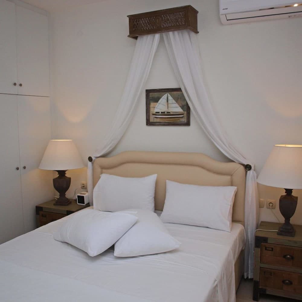 Melograno - Near Boufa Koropi Beach