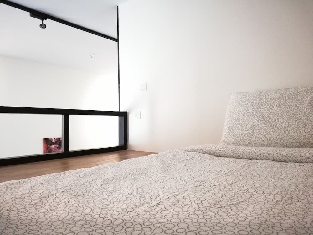 The Establishment Suite by De Space