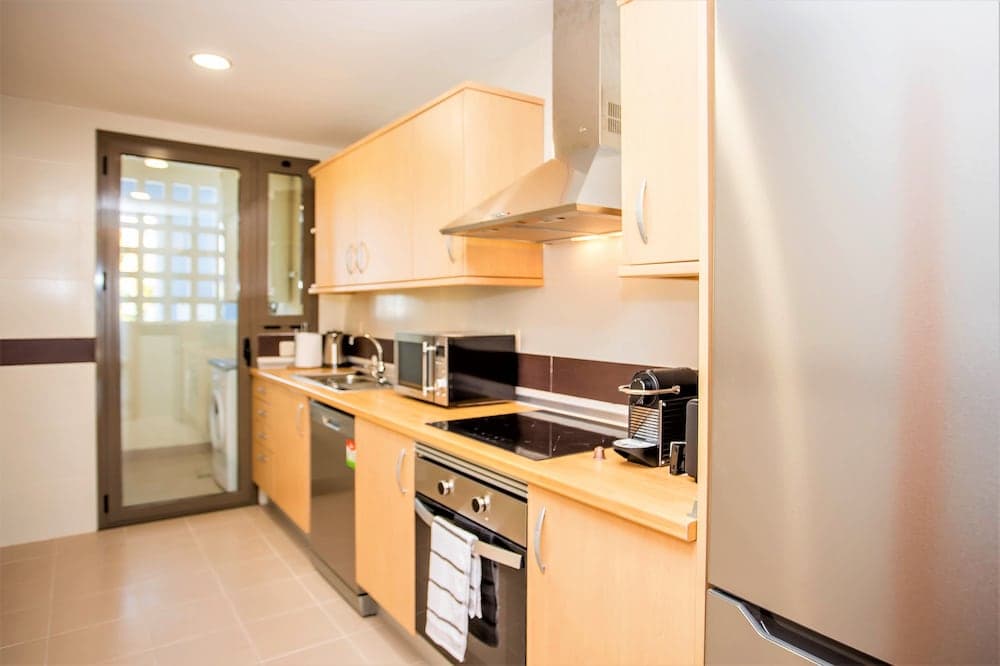 Spectacular Golf, Sea and Mountain Views BT65