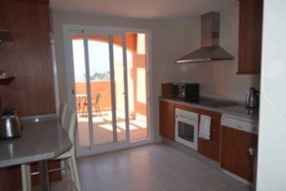 Luxury Duplex Penthouse with Sea Views ML26