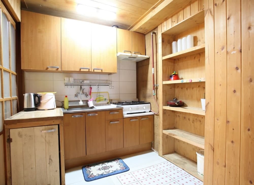 Chogajip Hwangto Pension