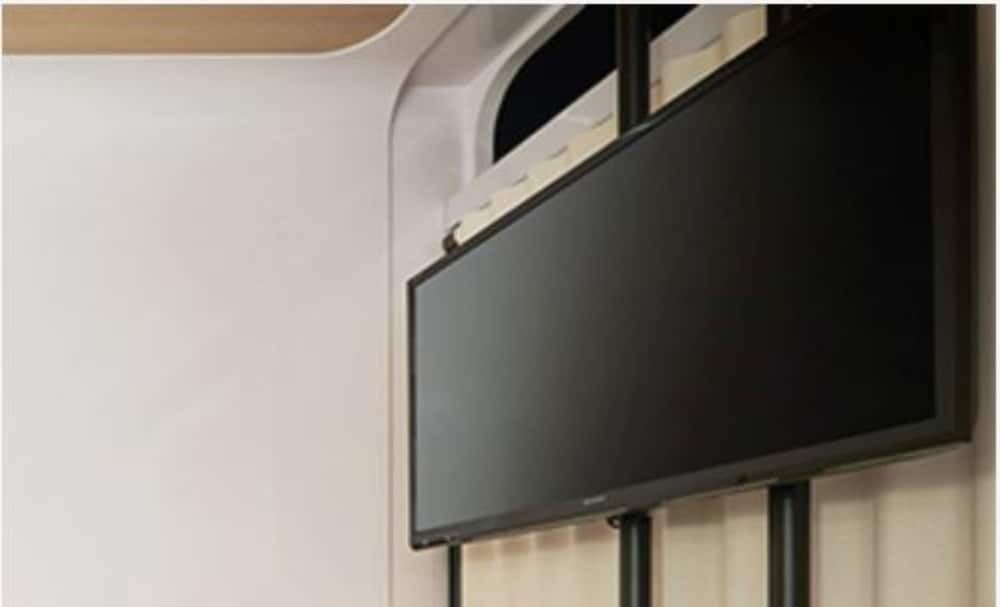 First Cabin Nihonbashi Suitengu