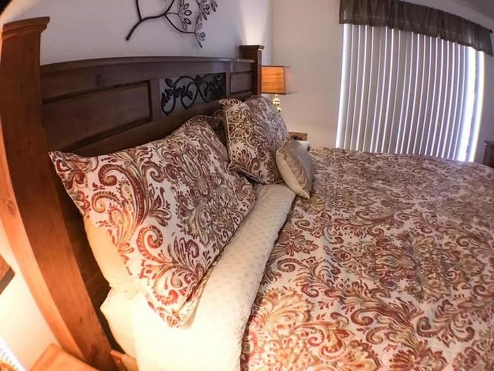 Kokomo Retreat Apartment 4 Bedroom