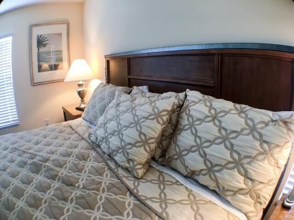 Mariner Pad Apartment 4 Bedroom