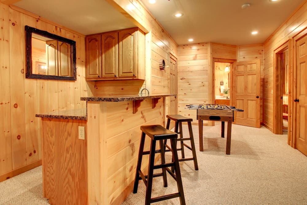 SERENITY WOODS Apartment 3 NEVAEH CABIN RENTALS