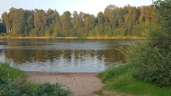 Tallitalo - Garage House