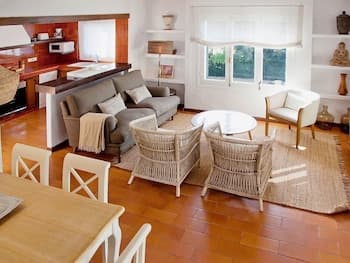 Bini Belin Villa de Lujo WIFI y Piscina