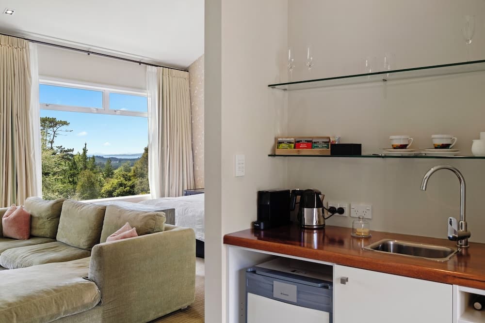 Woodhouse Mountain Lodge