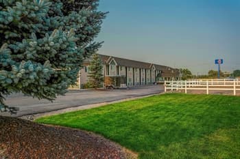 Motel 6 Idaho Falls, ID - Snake River