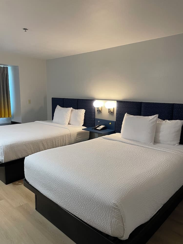 Microtel Inn & Suites by Wyndham Baton Rouge Airport