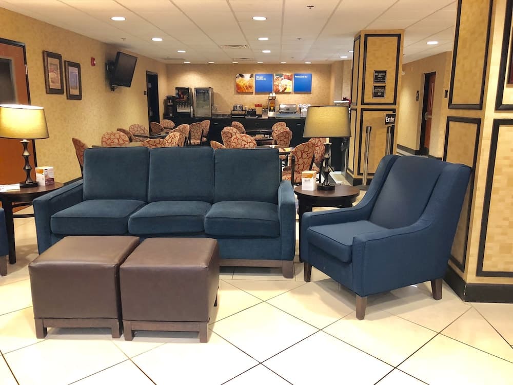 Comfort Inn & Suites Montgomery Eastchase