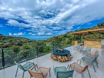 Cloud Forest Lodge by Böëna