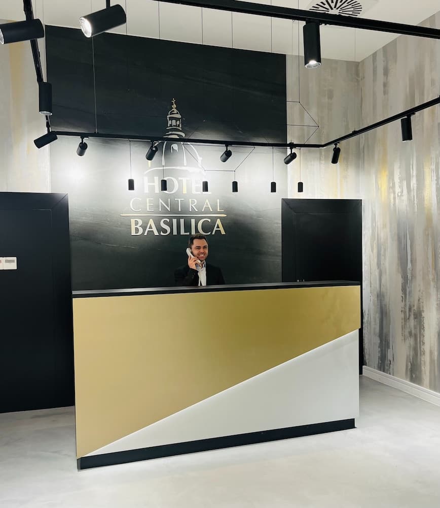 Hotel Central Basilica