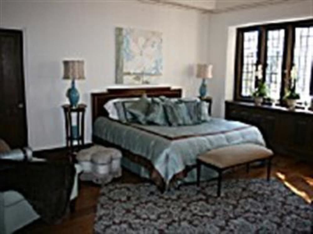 The Castle at Skylands Manor