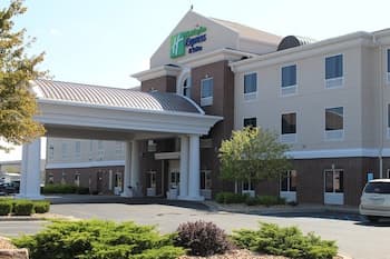 Holiday Inn Express & Suites Sedalia, an IHG Hotel