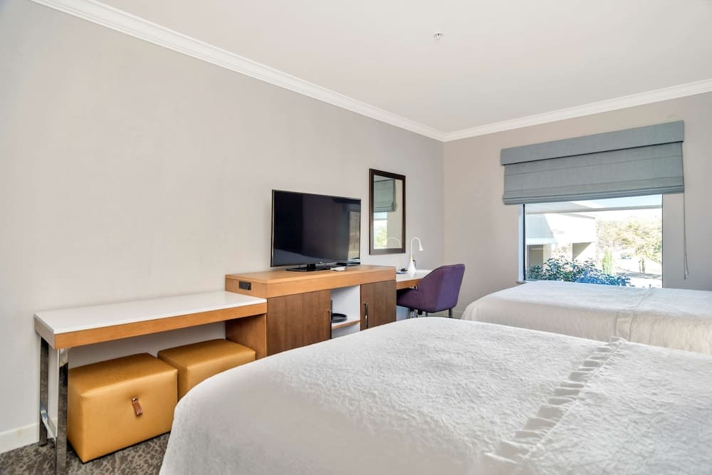 Hampton Inn & Suites Fort Worth-Fossil Creek