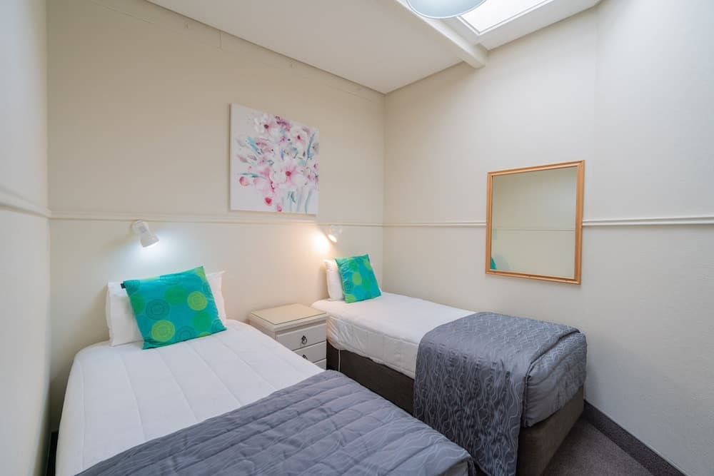 ASURE Explorer Motel & Apartments