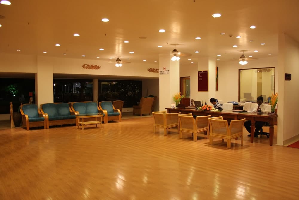 Chariot Beach Resort