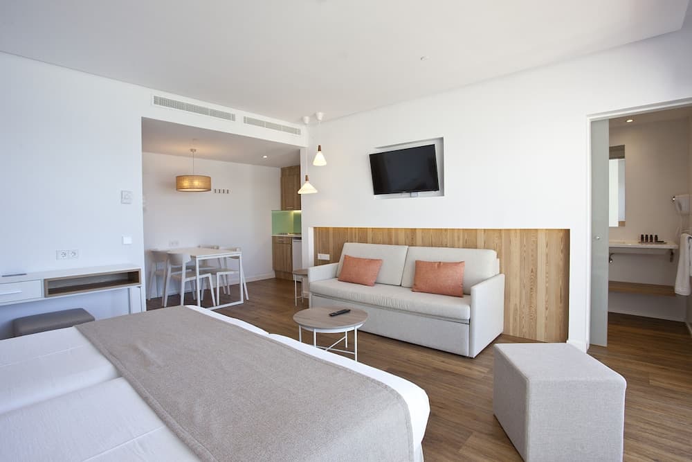 Aparthotel Ponent Mar