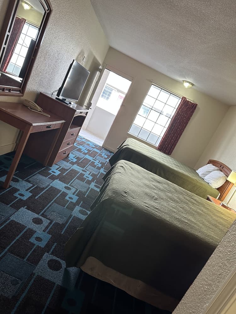 Travel Inn Lackland Seaworld