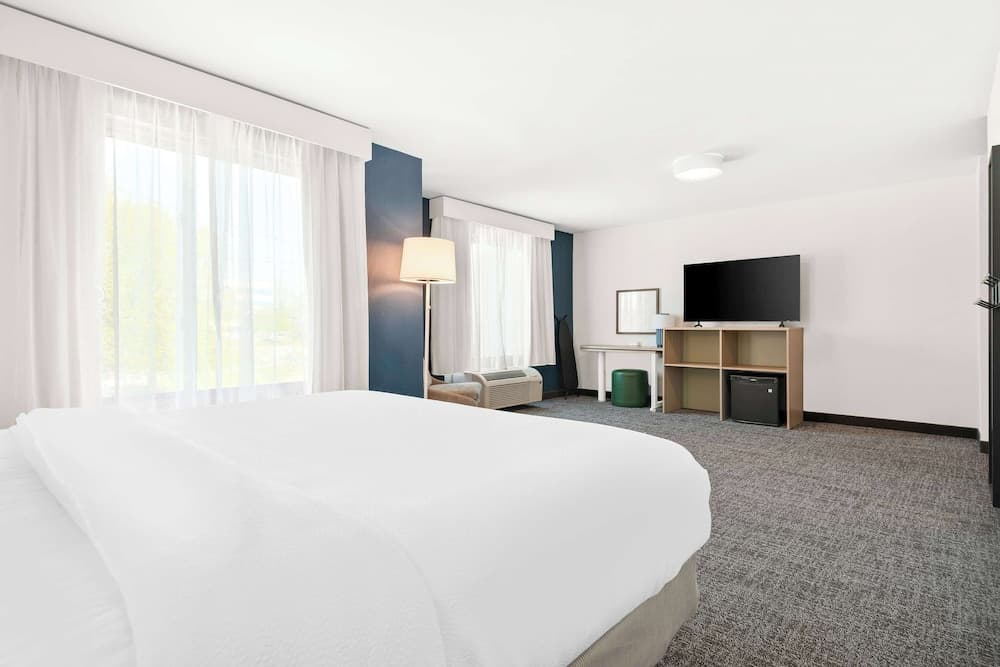 Spark by Hilton Exton