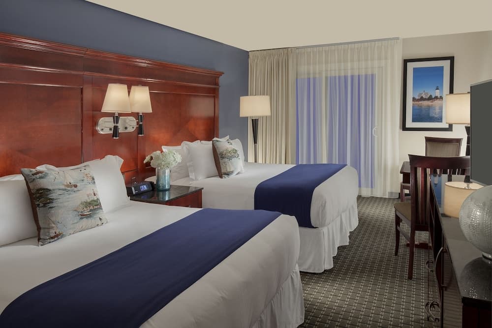 Ocean Mist Beach Hotel & Suites