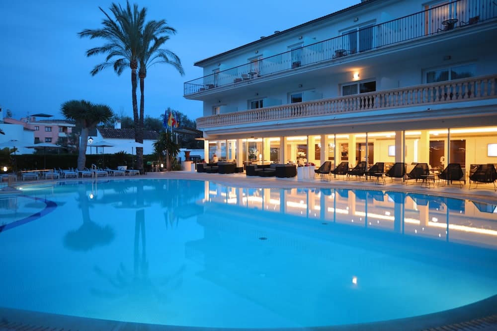 hotel image