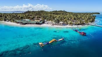 Plantation Island Resort