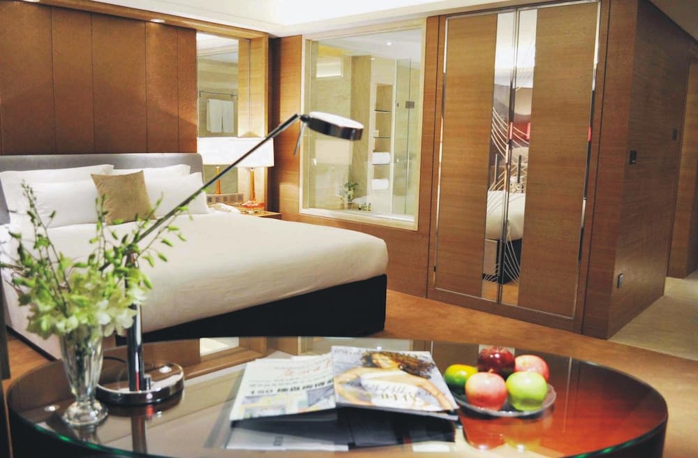 Guangzhou New Century Hotel