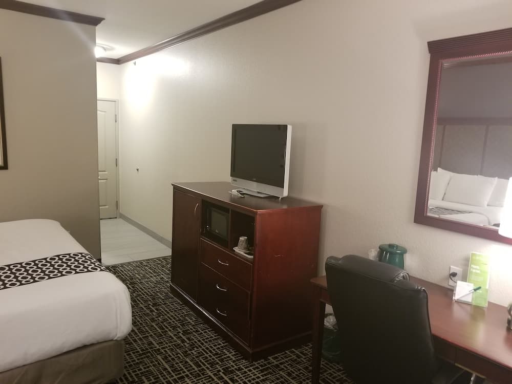 La Quinta Inn & Suites by Wyndham Lindale