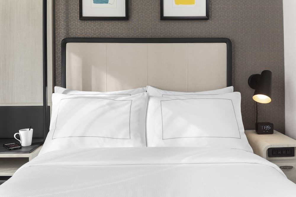 voco Times Square South New York by IHG